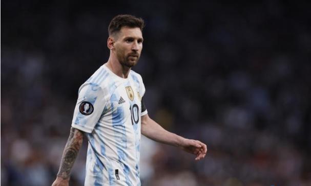 四川一老板回应10元1克收了小孩72克黄金：怕孩子找不正规渠道卖掉，已还给家长